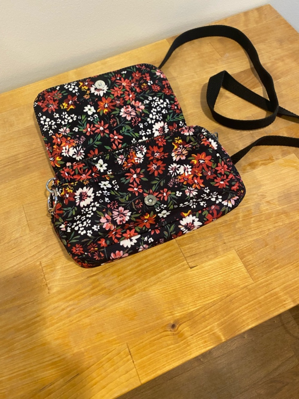 Kipling Small Crossbody Purse - Picture 8 of 8